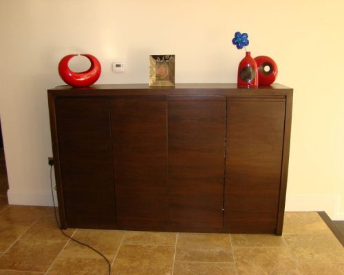 Lounge cabinet