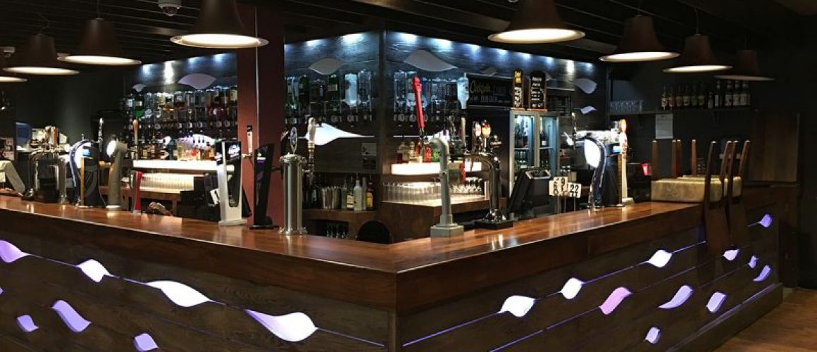 Modern Bar